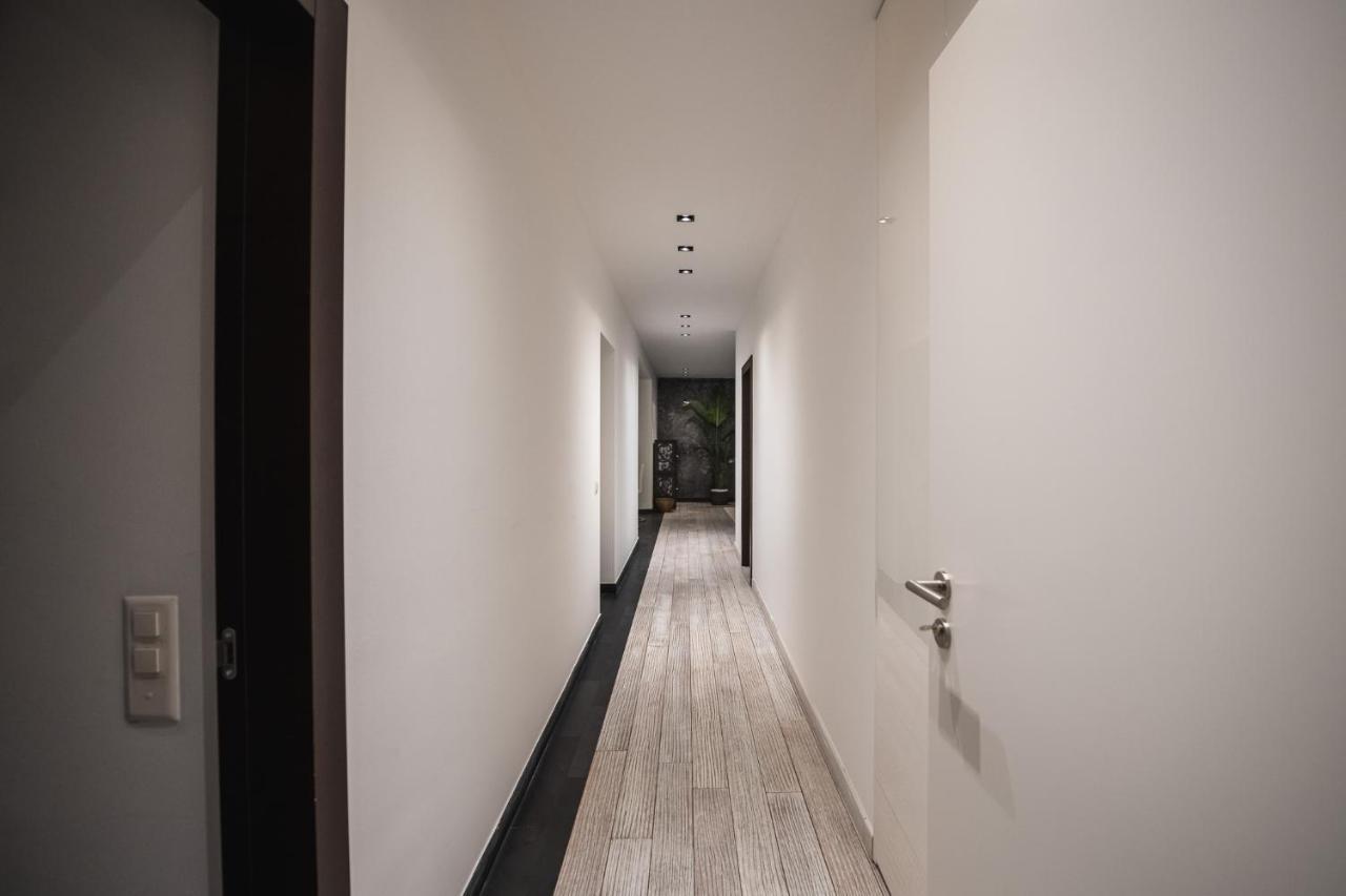 V Apartments Белинцона Екстериор снимка