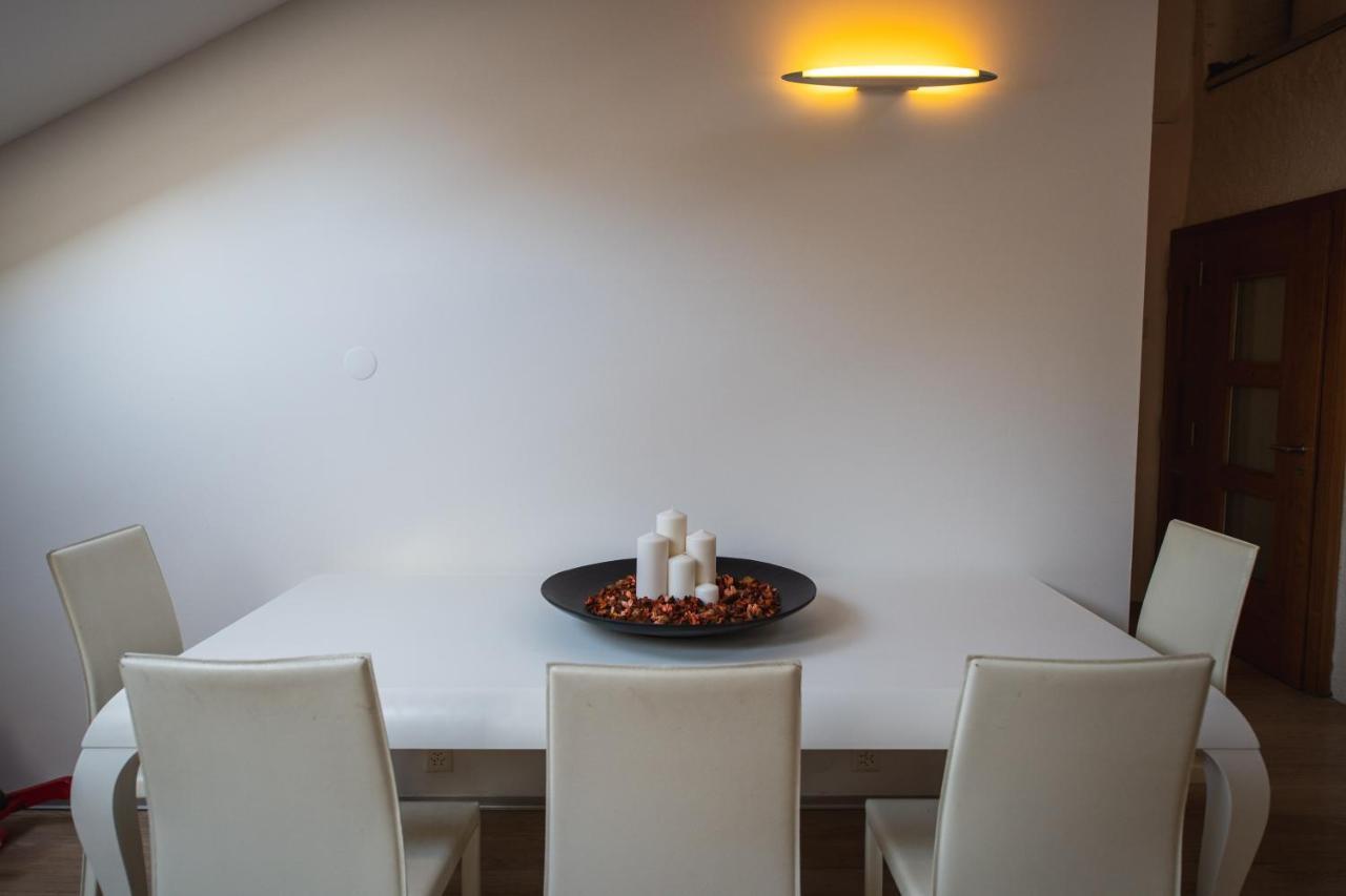 V Apartments Белинцона Екстериор снимка