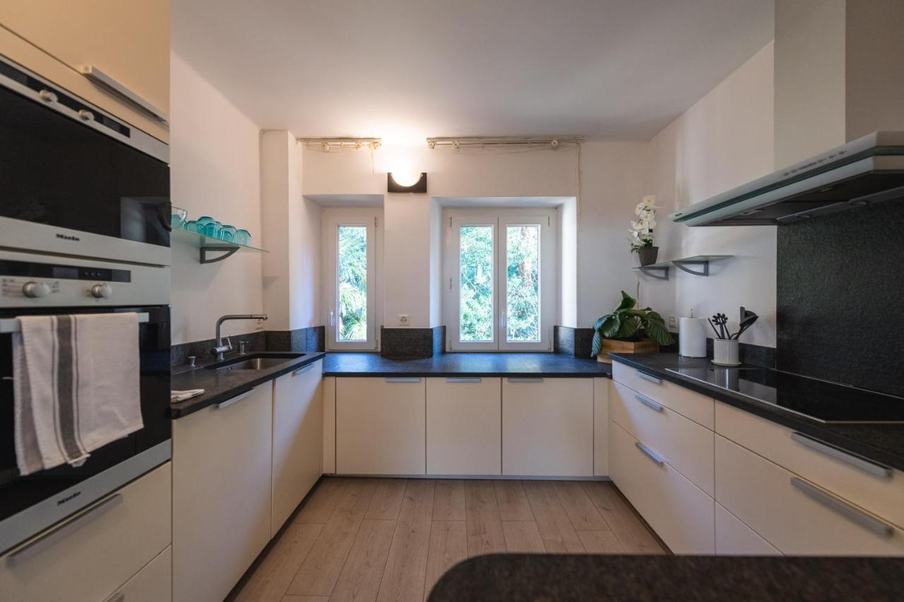 V Apartments Белинцона Екстериор снимка