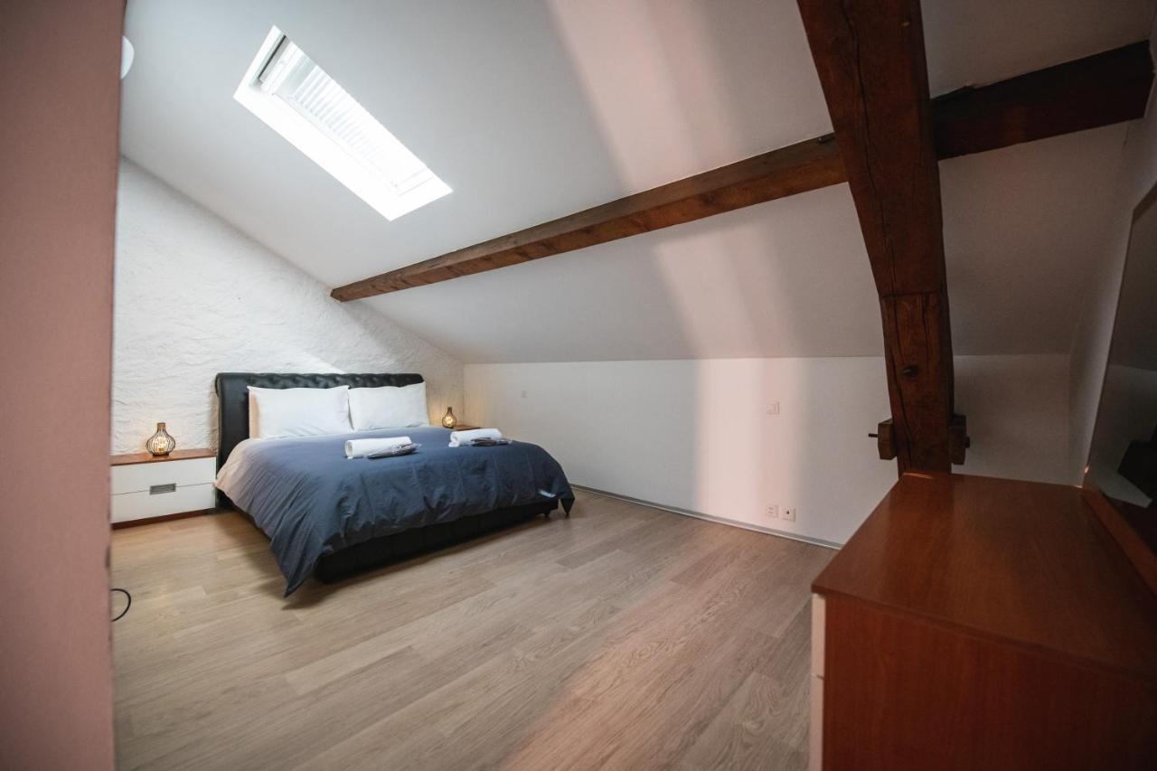 V Apartments Белинцона Екстериор снимка