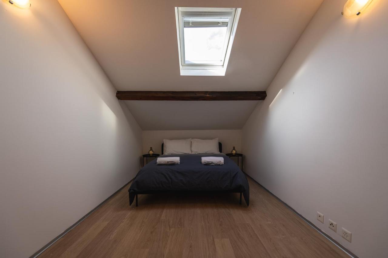 V Apartments Белинцона Екстериор снимка