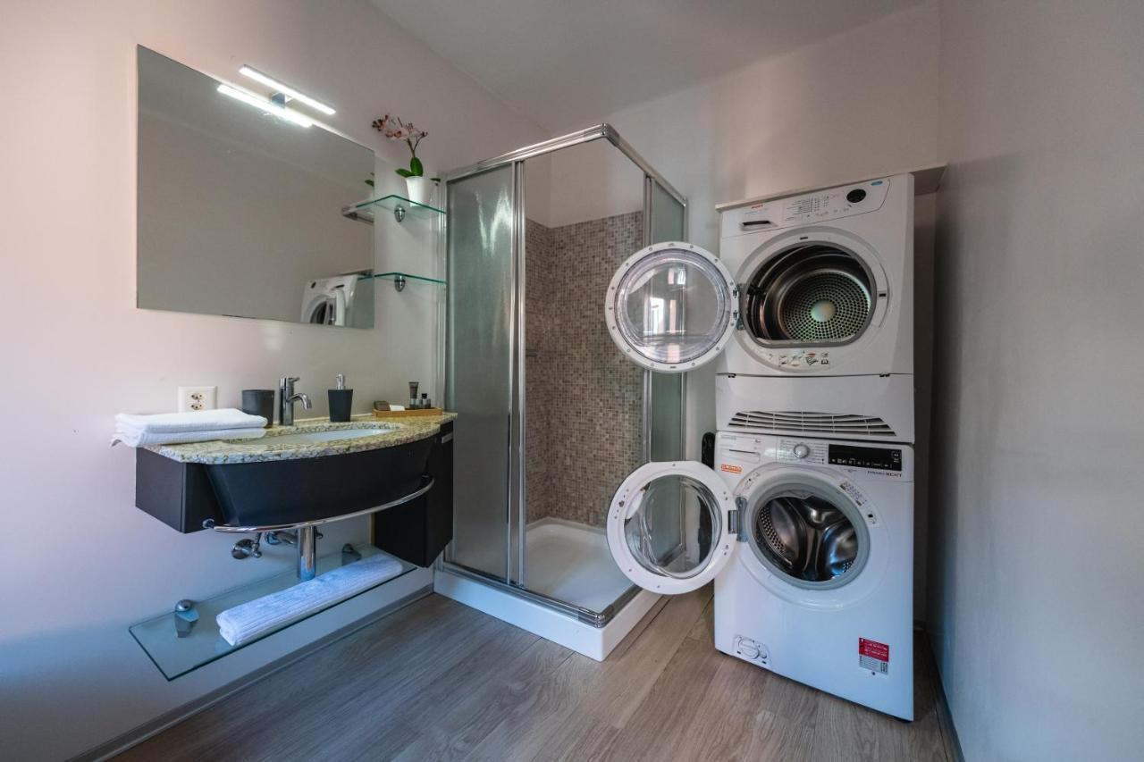 V Apartments Белинцона Екстериор снимка